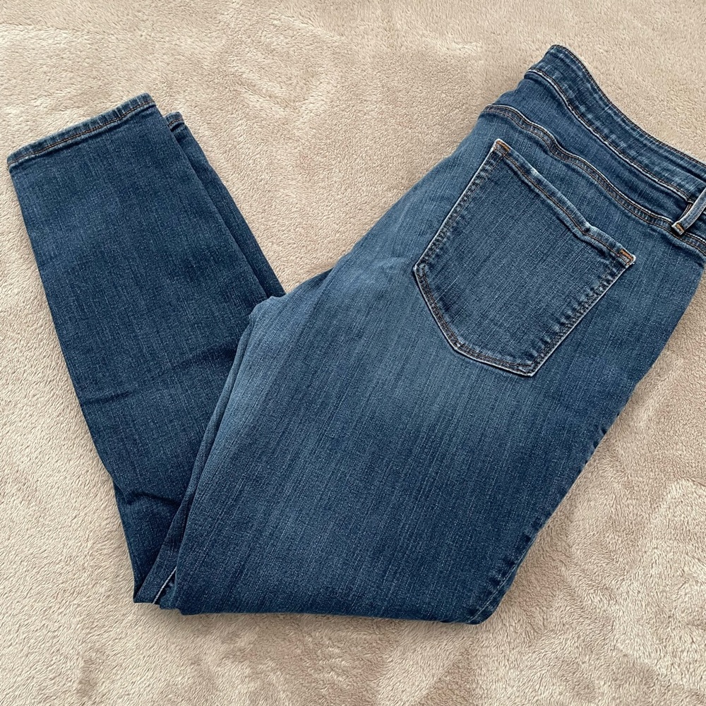 Loft Dark Blue Curvy Skinny Jeans Size 18